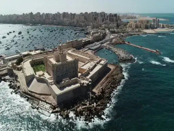 Visit Giza Pyramids in your Luxury from Marsa Alam